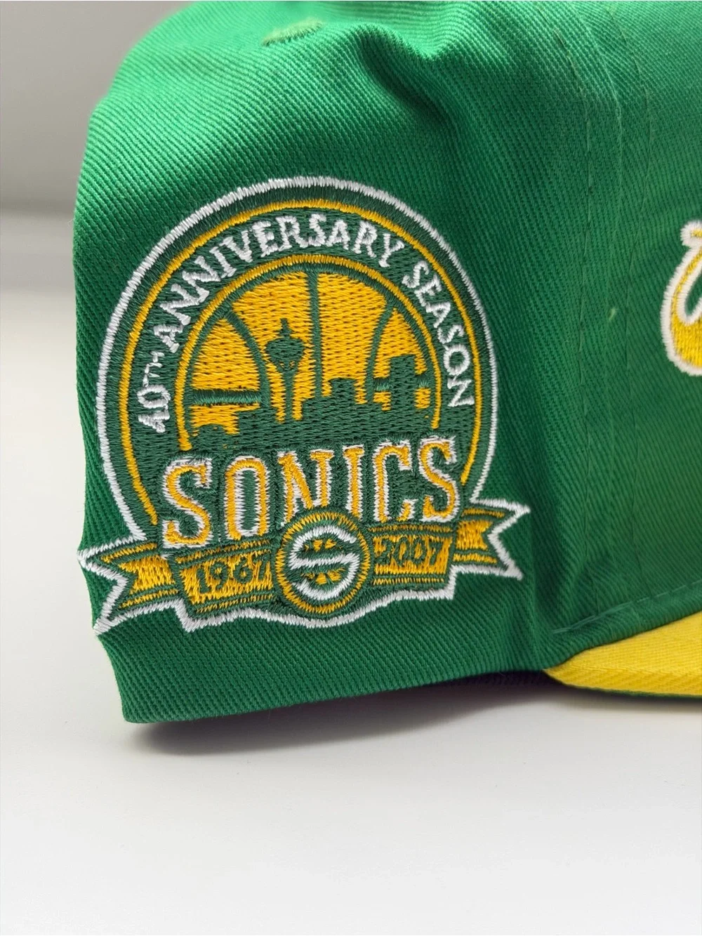 Mitchell & Ness Seattle Supersonics Green and Yellow Vintage Snapback